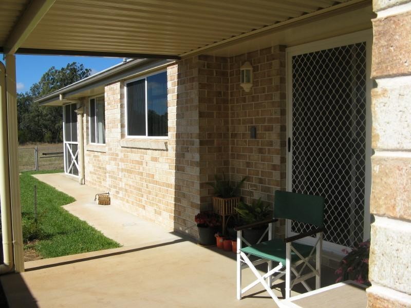 3 Olsen, Crows Nest QLD 4355