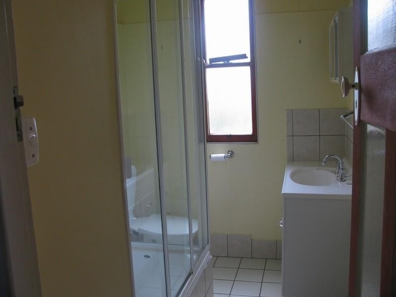 9 Jones Street, Crows Nest QLD 4355