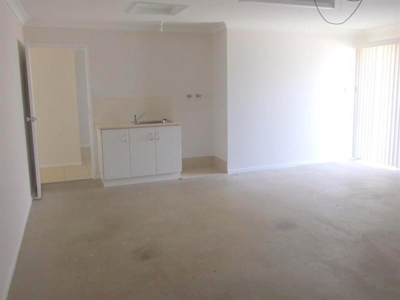 14 Samuel Avenue, Crows Nest QLD 4355