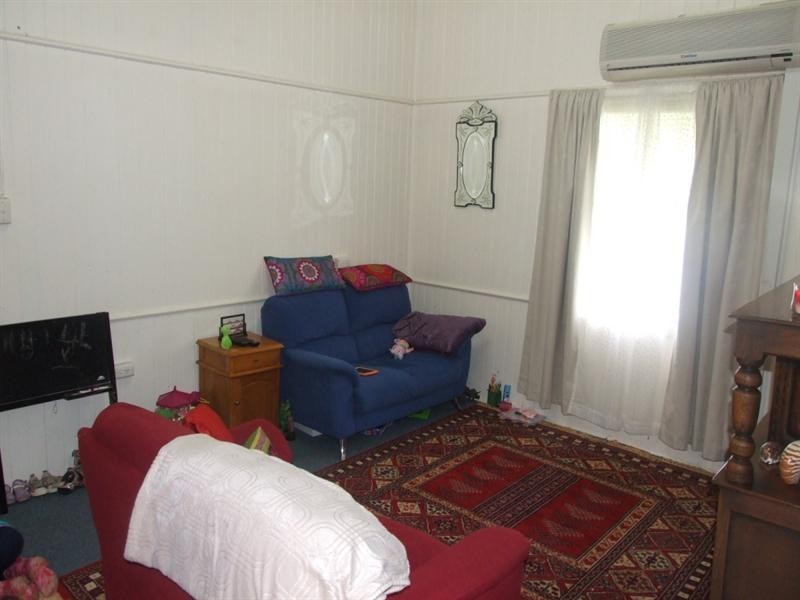 7 Gleeson Street, Crows Nest QLD 4355