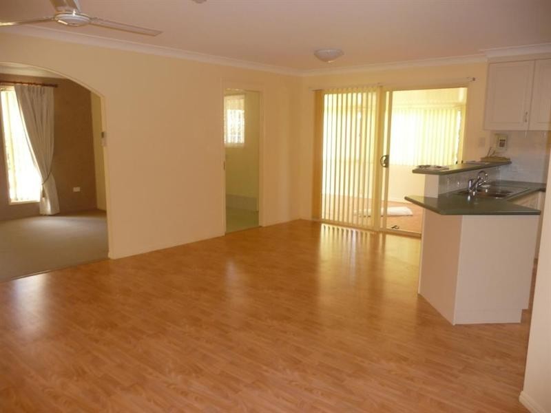 13 Lee Court, Crows Nest QLD 4355