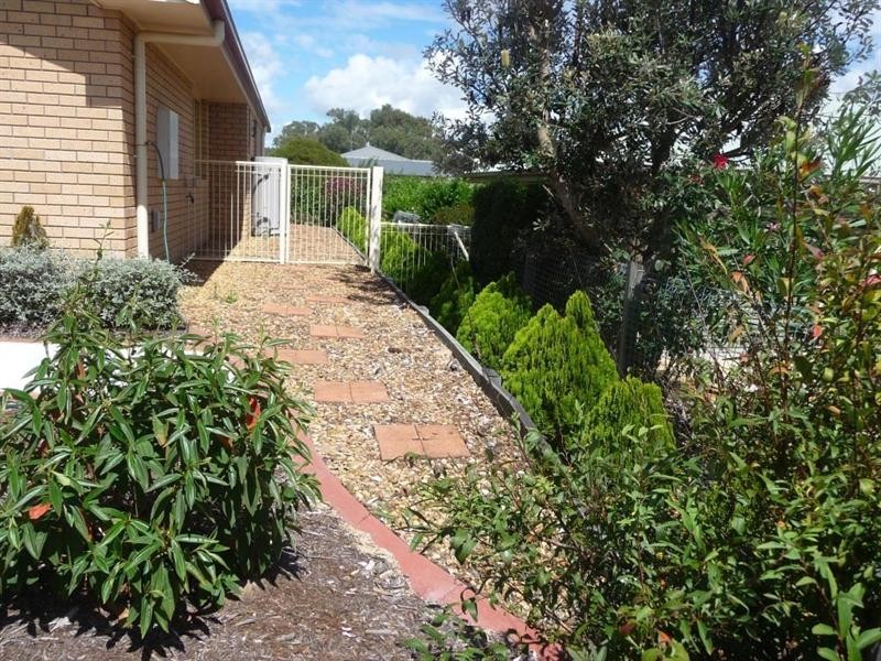 13 Lee Court, Crows Nest QLD 4355