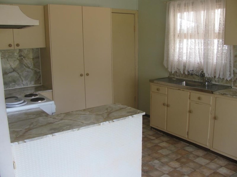 3 Oxford Street, Crows Nest QLD 4355