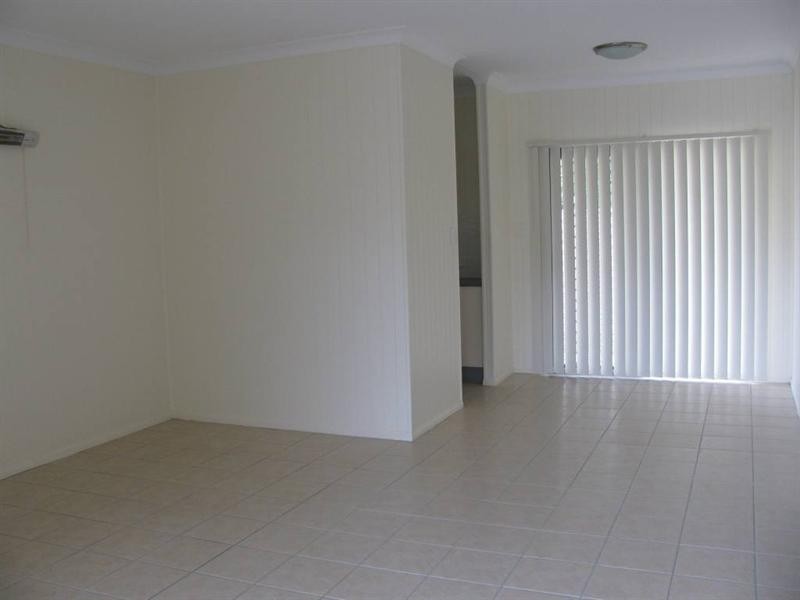 Unit 3/3 James Street, Crows Nest QLD 4355