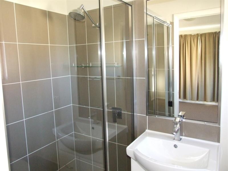 11 Sharp Street, Crows Nest QLD 4355