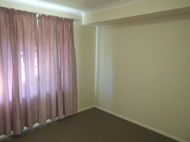 11 Sharp Street, Crows Nest QLD 4355