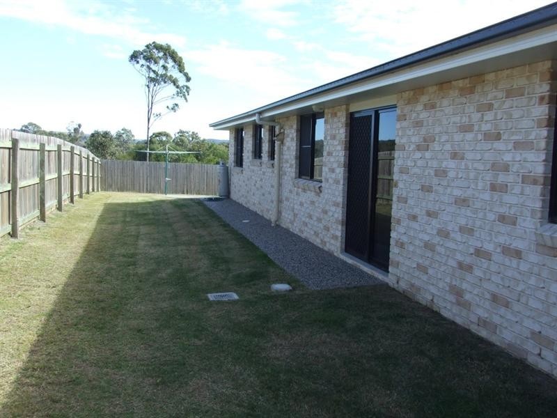 41 Naomi Drive, Crows Nest QLD 4355