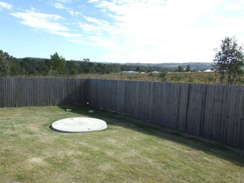 41 Naomi Drive, Crows Nest QLD 4355