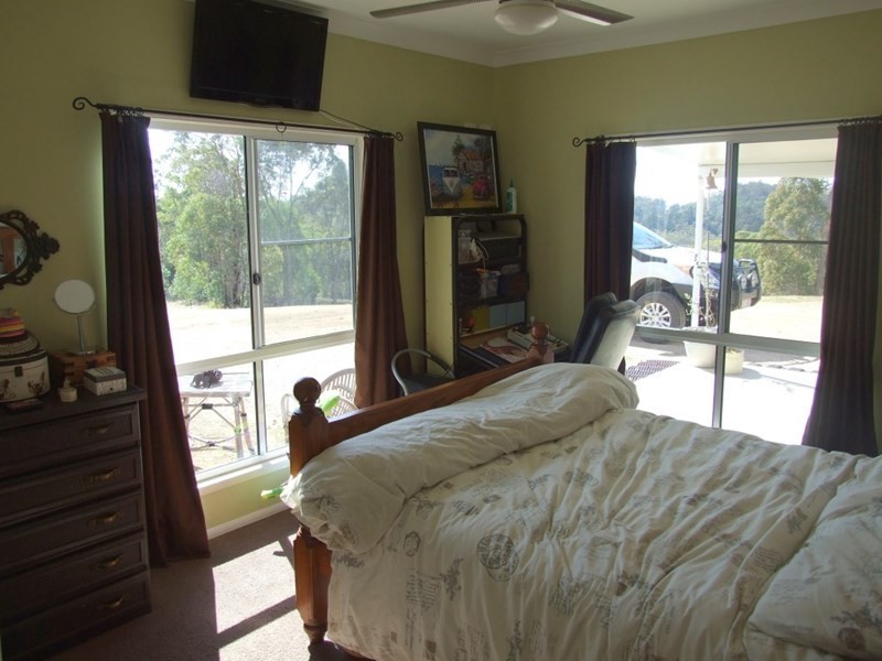 43 Vonhoff Road, Crows Nest QLD 4355