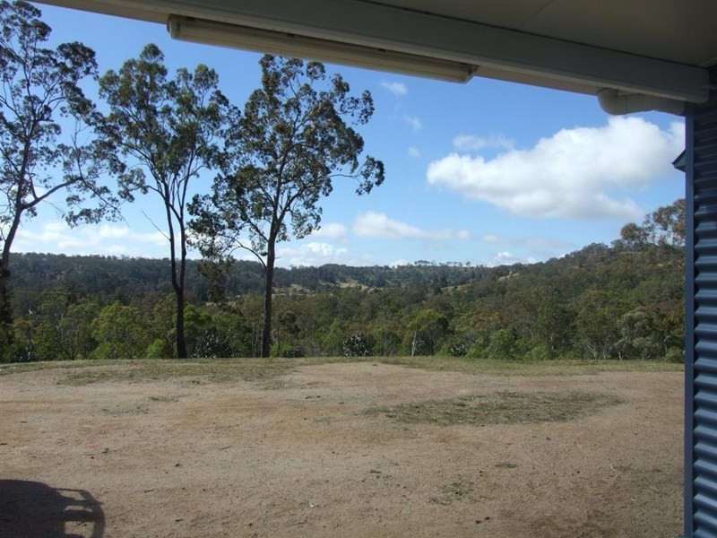 43 Vonhoff Road, Crows Nest QLD 4355