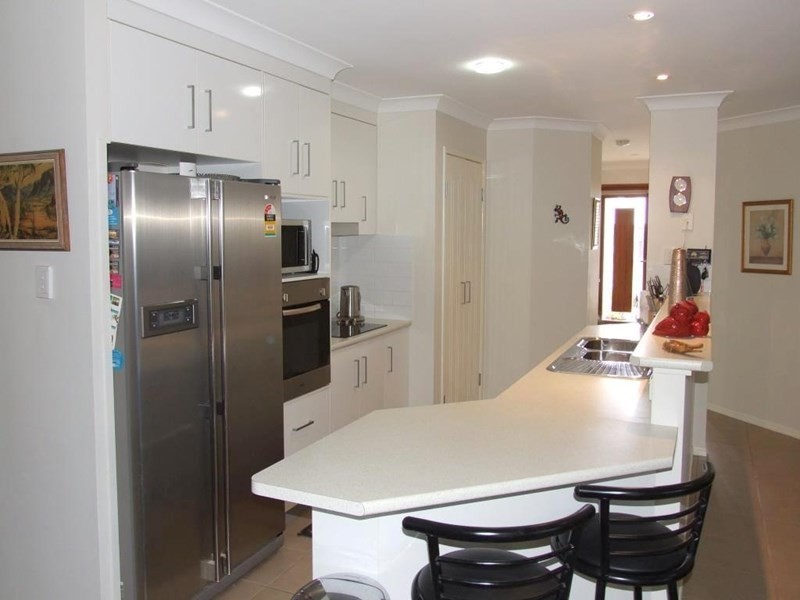 3 Lewis Street, Crows Nest QLD 4355