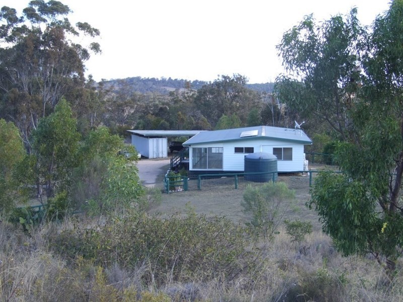 944 Pechey-Maclagan, Crows Nest QLD 4355