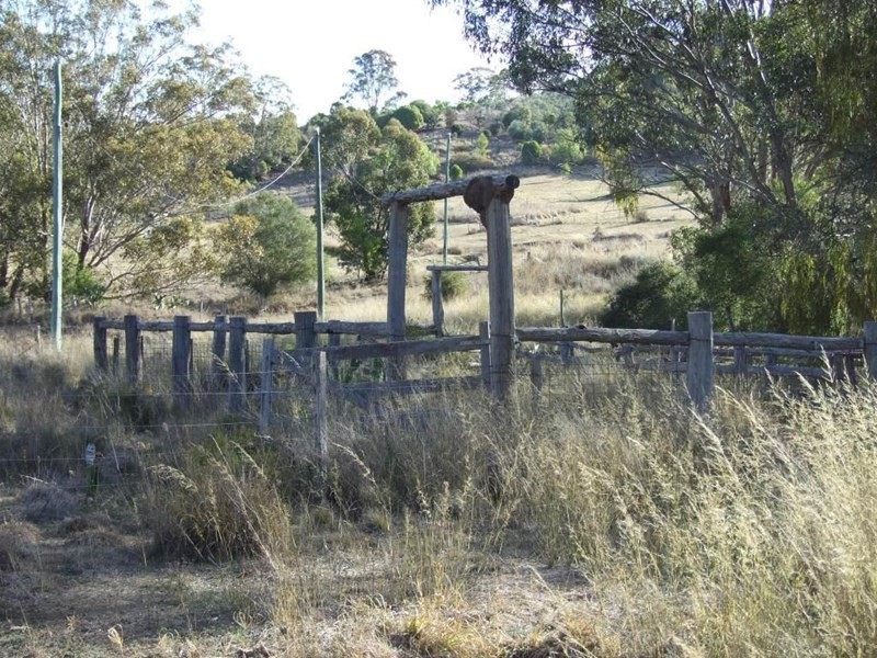 944 Pechey-Maclagan, Crows Nest QLD 4355