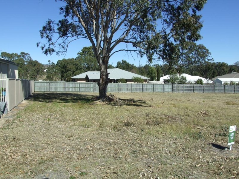 3 Jane Street, Crows Nest QLD 4355