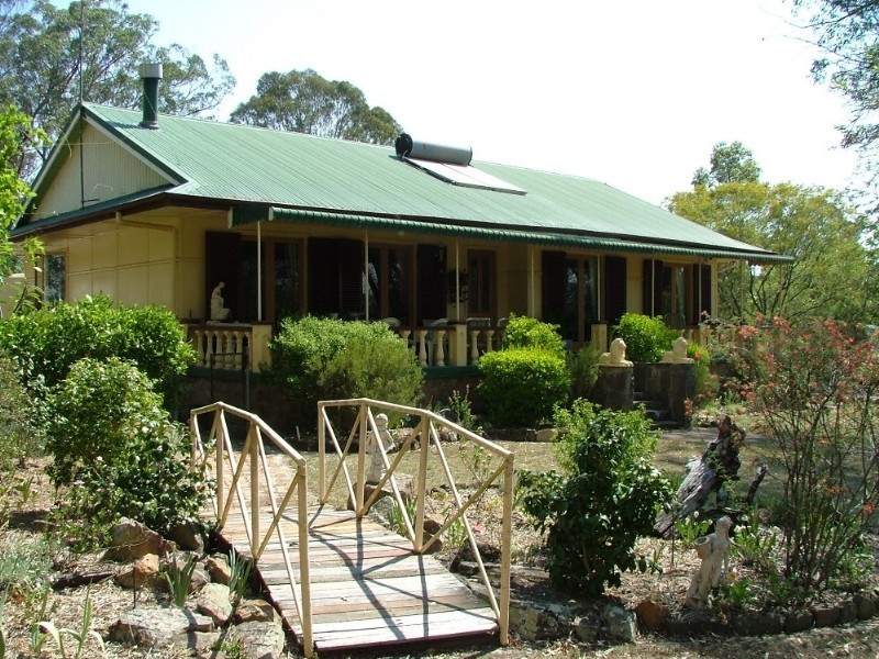 5 South Street, Crows Nest QLD 4355