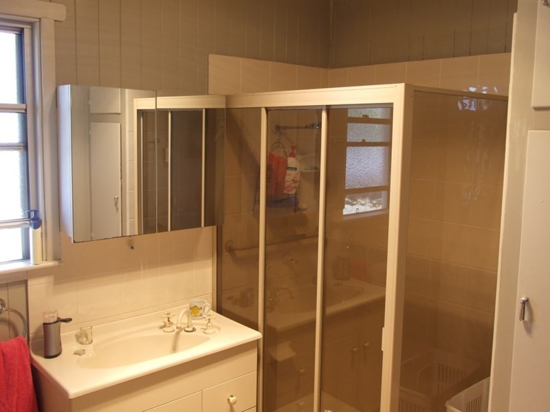 5 Emu Creek Road, Crows Nest QLD 4355