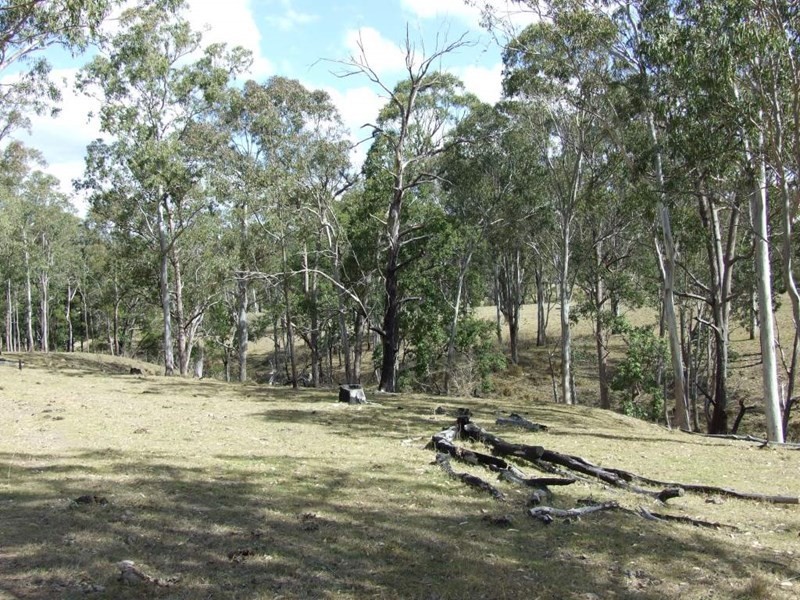 3760 Bluff Road, Crows Nest QLD 4355