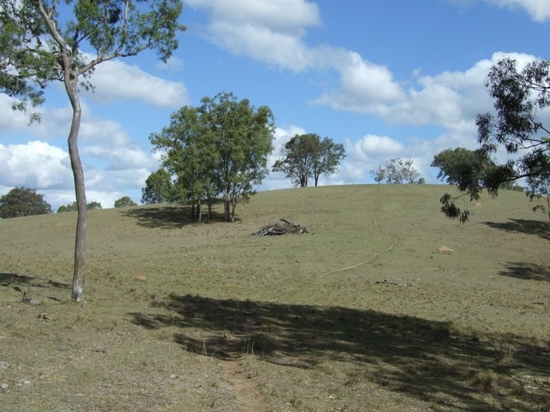 3760 Bluff Road, Crows Nest QLD 4355