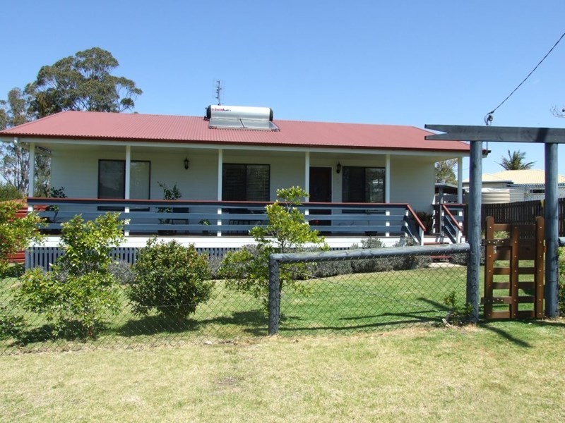 35 Kann Street, Haden QLD 4353