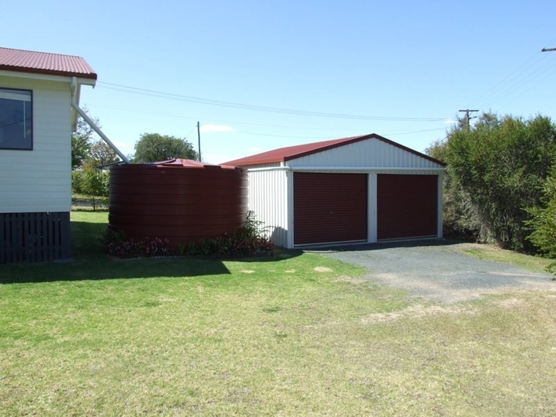 35 Kann Street, Haden QLD 4353