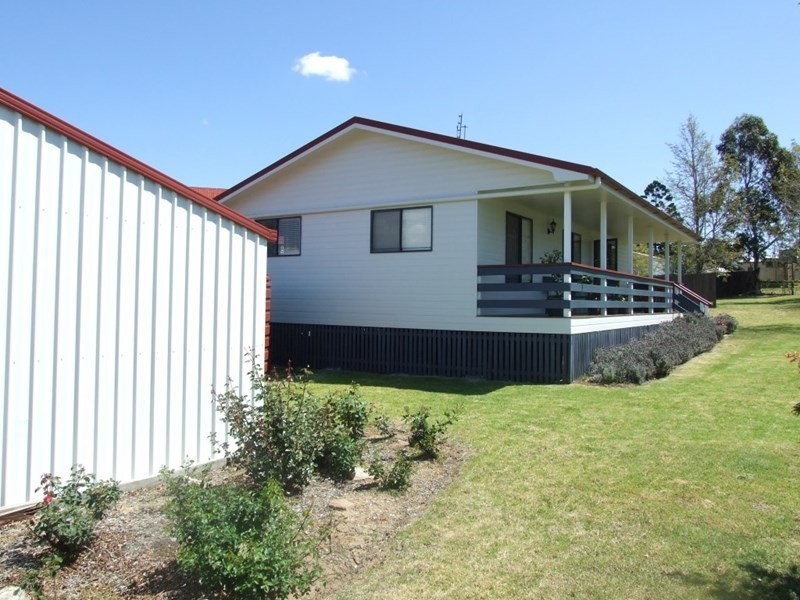 35 Kann Street, Haden QLD 4353