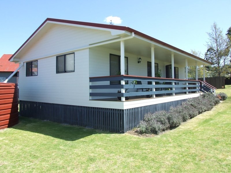 35 Kann Street, Haden QLD 4353