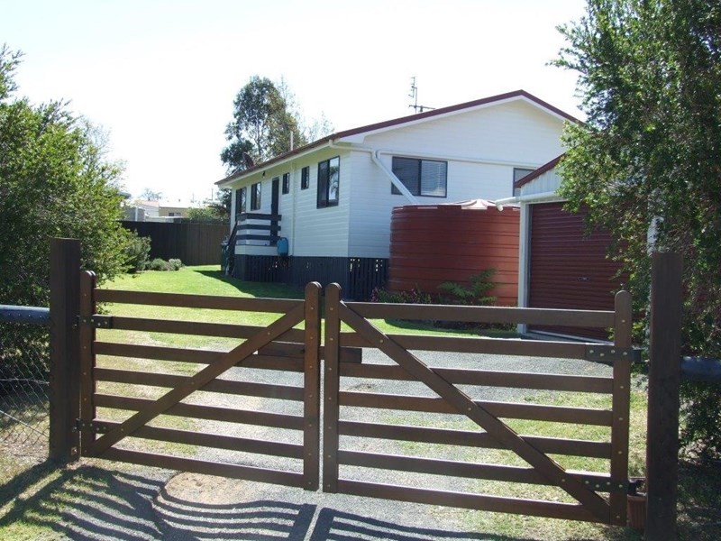 35 Kann Street, Haden QLD 4353