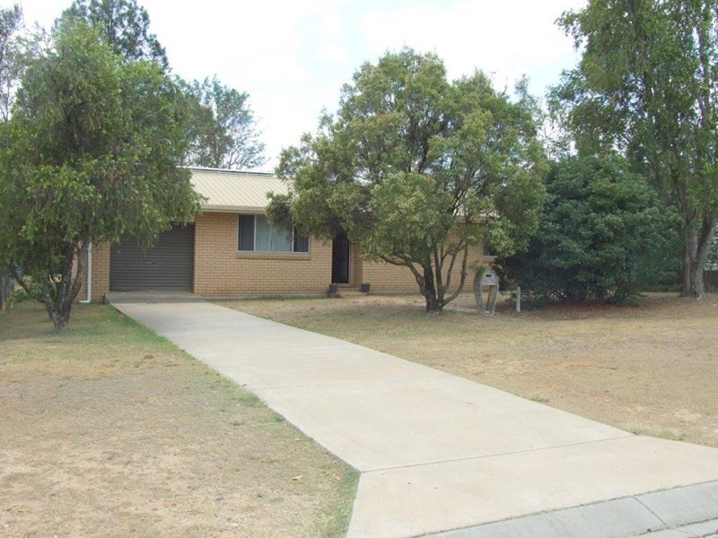 42 Charles Street, Crows Nest QLD 4355