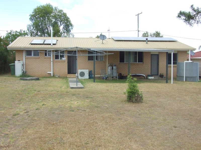 42 Charles Street, Crows Nest QLD 4355