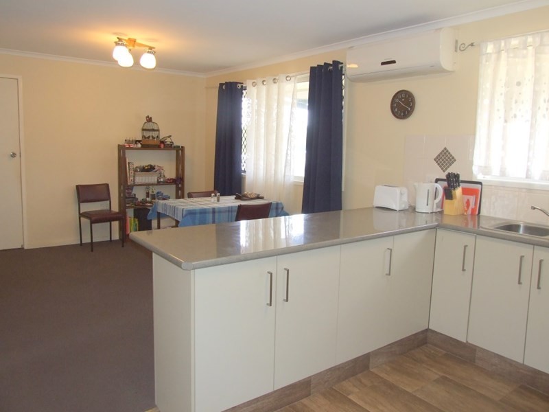 42 Charles Street, Crows Nest QLD 4355