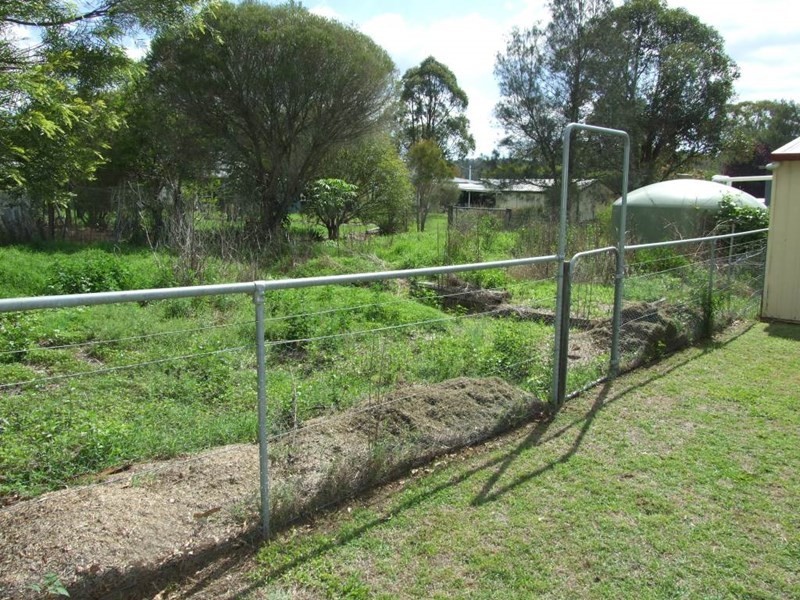 47 South Street, Crows Nest QLD 4355