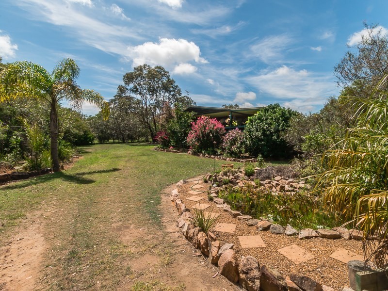 29 Perseverance Dam Road, Crows Nest QLD 4355
