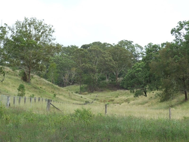 L400 Schick Road, Thornville QLD 4352