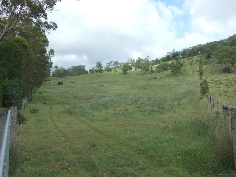 L400 Schick Road, Thornville QLD 4352