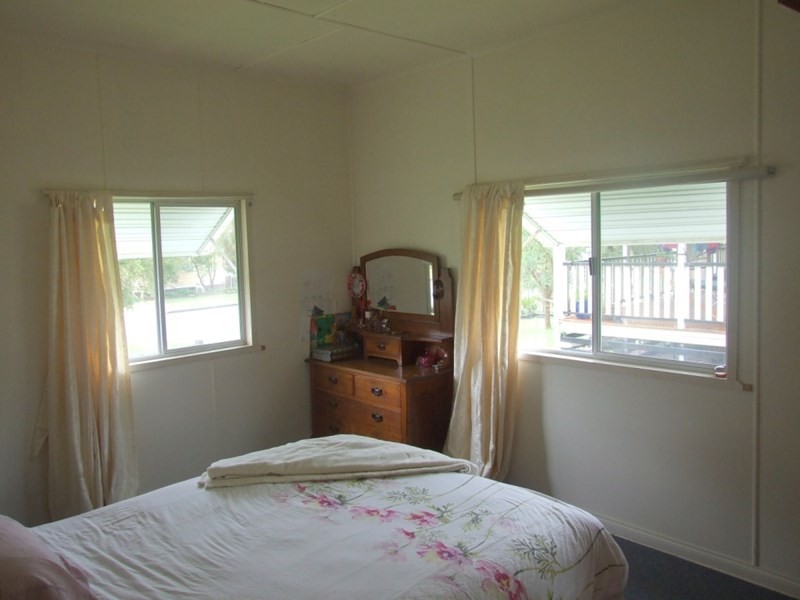 7 Gleeson Street, Crows Nest QLD 4355