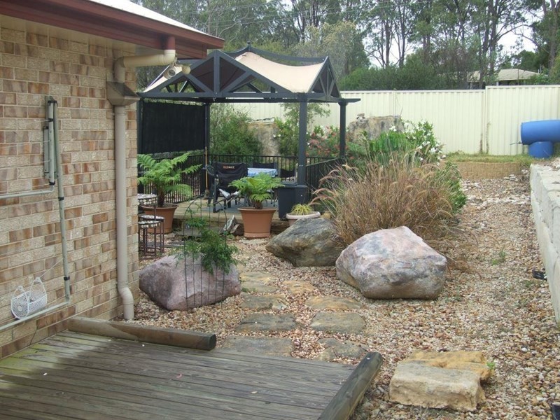 26 Naomi Drive, Crows Nest QLD 4355