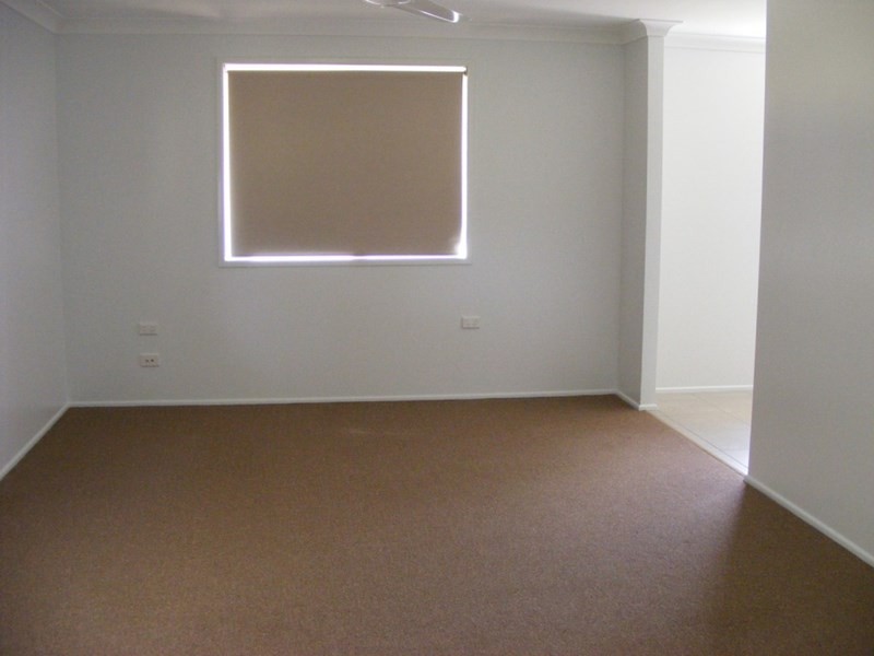 3 Nicholas Street, Goombungee QLD 4354