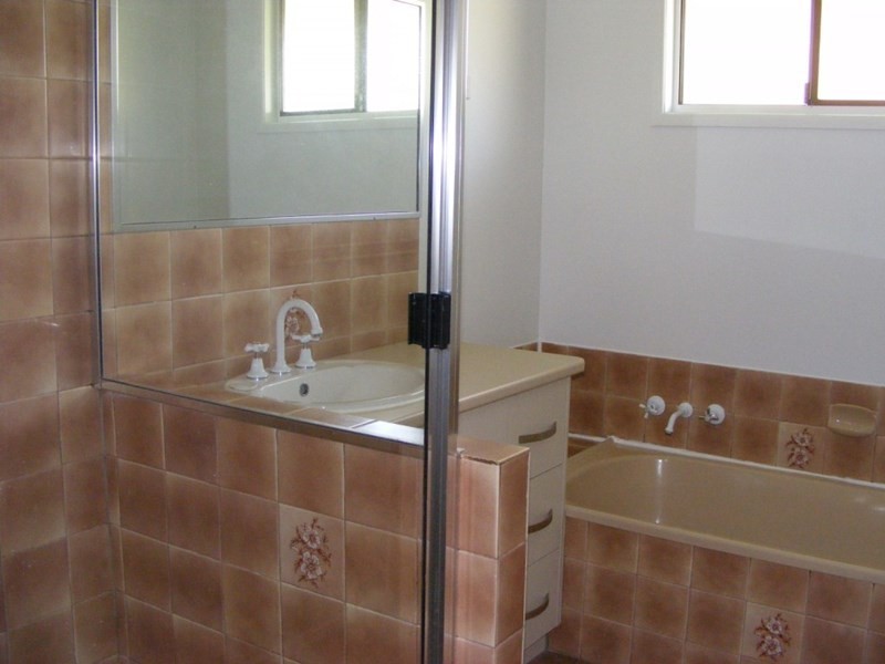 3 Nicholas Street, Goombungee QLD 4354