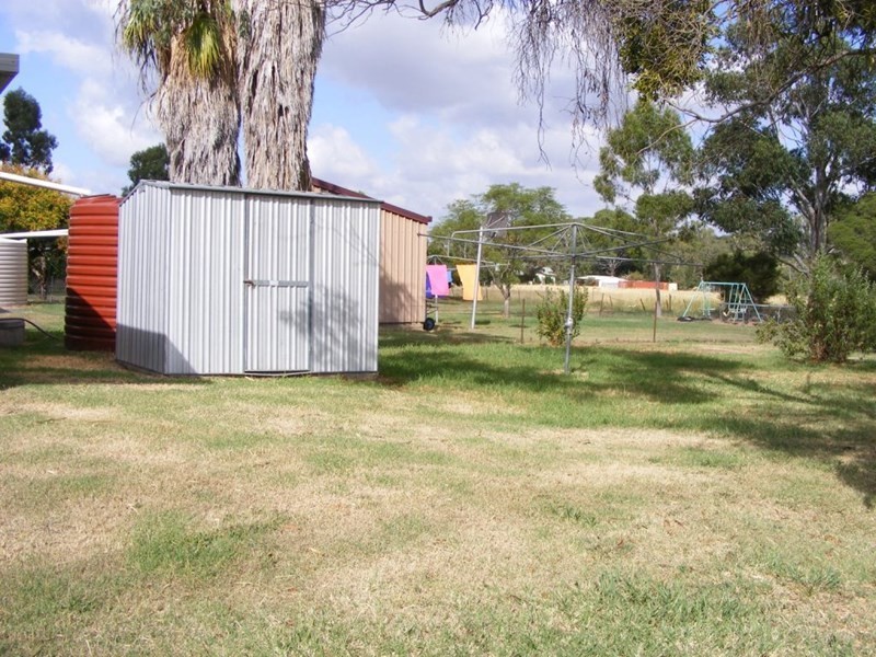 3 Nicholas Street, Goombungee QLD 4354