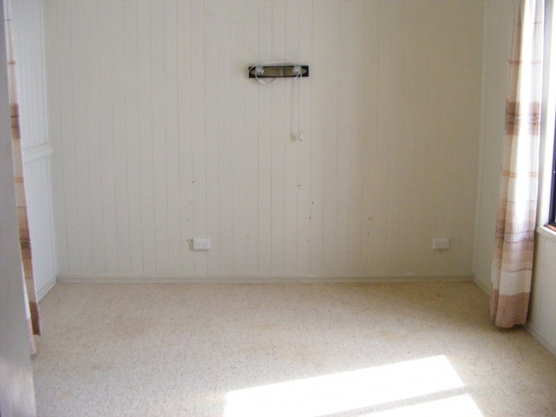 13 Devoncourt Road, Crows Nest QLD 4355