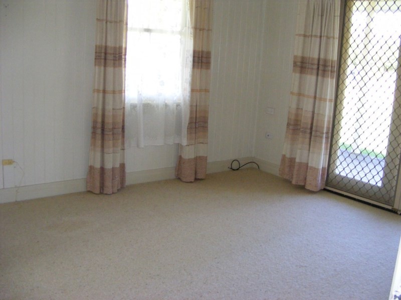 13 Devoncourt Road, Crows Nest QLD 4355