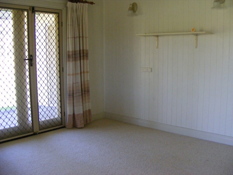 13 Devoncourt Road, Crows Nest QLD 4355