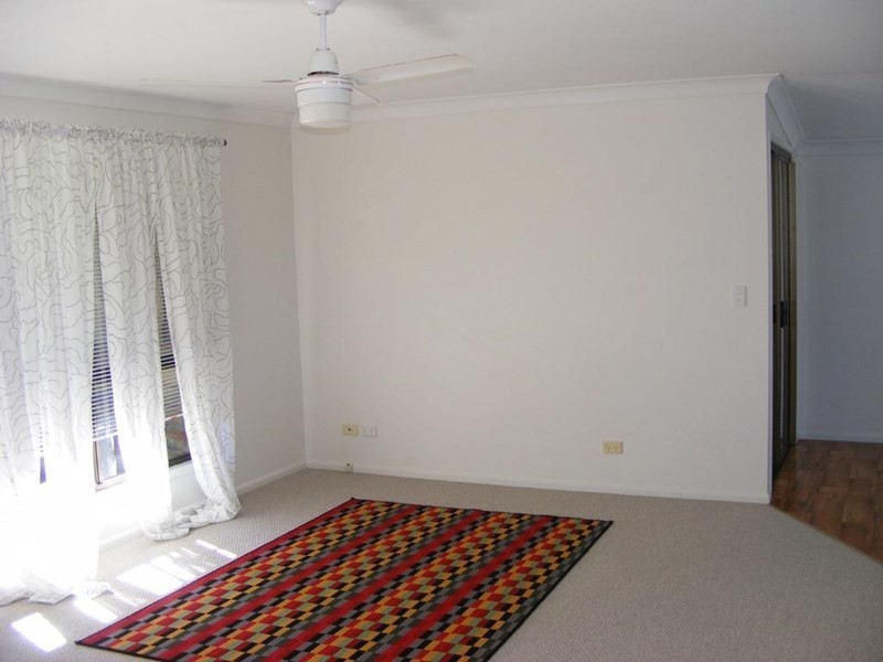 7 Railway Terrace, Crows Nest QLD 4355