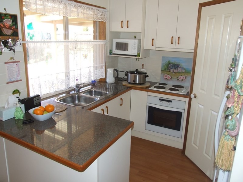 1 Melissa Court, Crows Nest QLD 4355