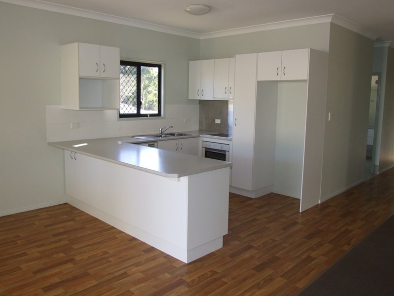 26 Albert Street, Crows Nest QLD 4355