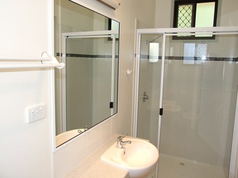 26 Albert Street, Crows Nest QLD 4355