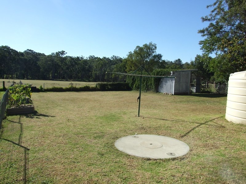 26 Albert Street, Crows Nest QLD 4355