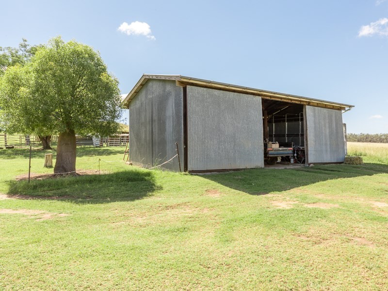 37 Maddern Road, Crows Nest QLD 4355