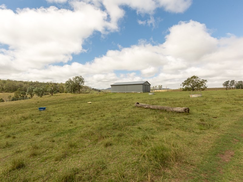 37 Maddern Road, Crows Nest QLD 4355
