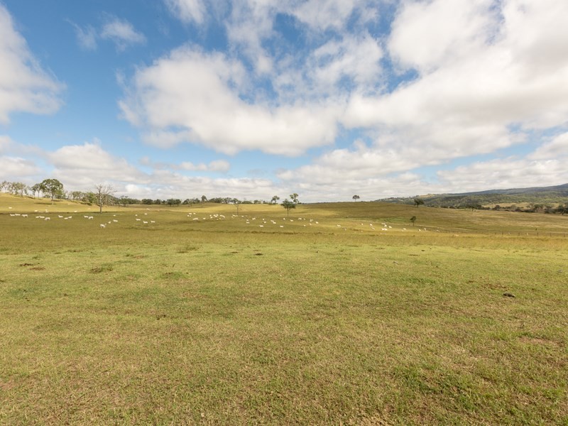 37 Maddern Road, Crows Nest QLD 4355